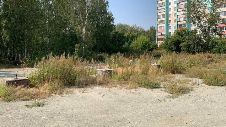 В Челябинске мэрия продала заброшенную парковку в Металлургическом районе за 1,8 млн рублей