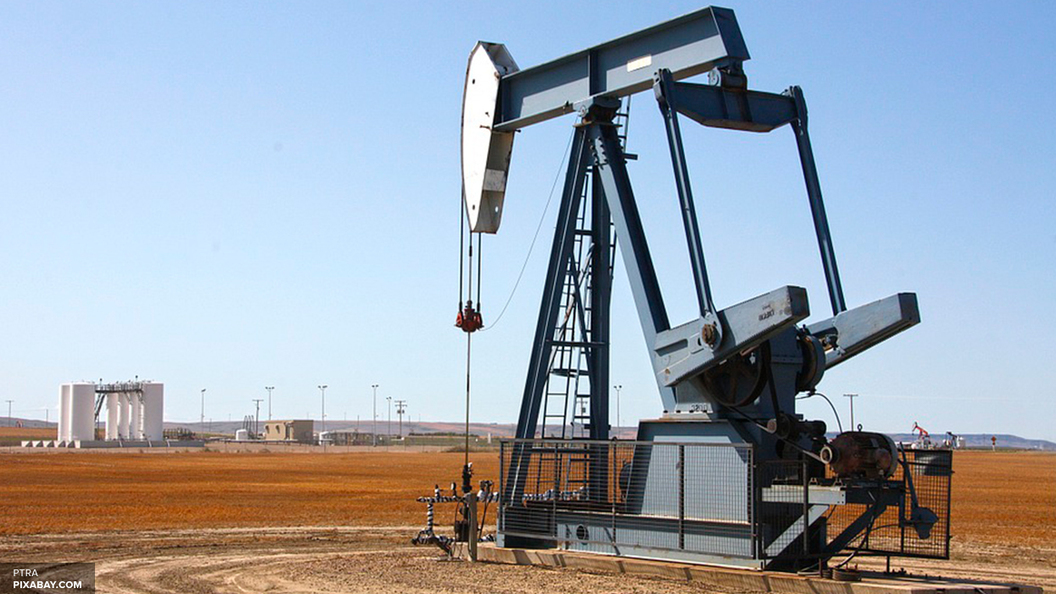 Цены на нефть растут после падения до низшей за месяц отметки Цены на нефть растут после падения до низшей за месяц отметки