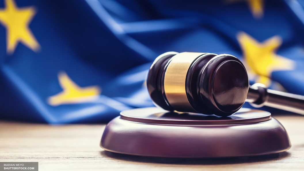 Суд ЕС одобрил запрет на хиджабы на работе с одной оговоркой Суд ЕС одобрил запрет на хиджабы на работе с одной оговоркой