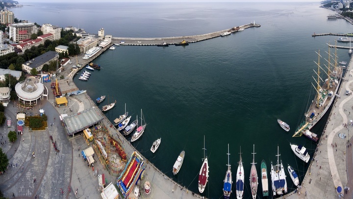 Пропавшая три дня назад молодая мать из Батайска нашлась в Крыму