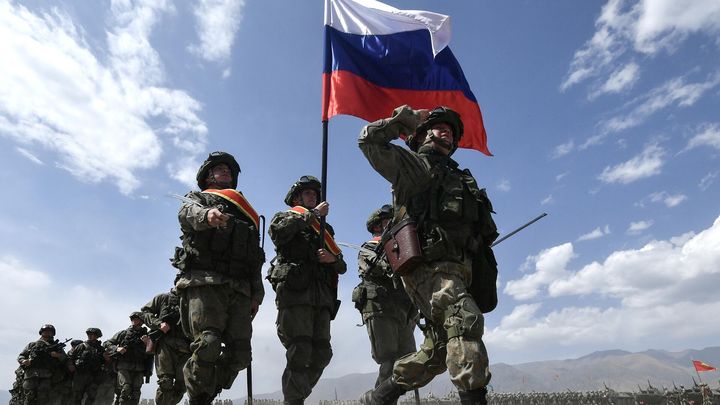 Добровольцы из Франции создают отряд Нормандия-Неман в составе ВС России