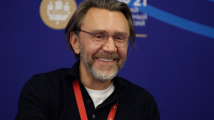 Шнуров рассказал, почему нужно запретить русскую культуру