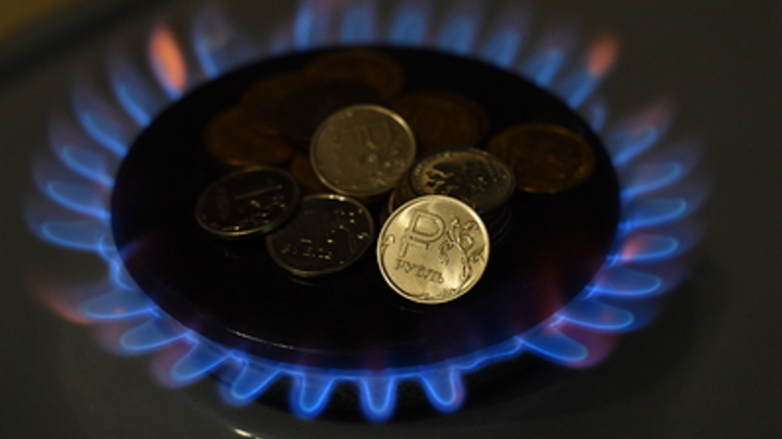 Ещё и причмокивать будут: Западным странам придётся переходить на рубли - Клинцевич