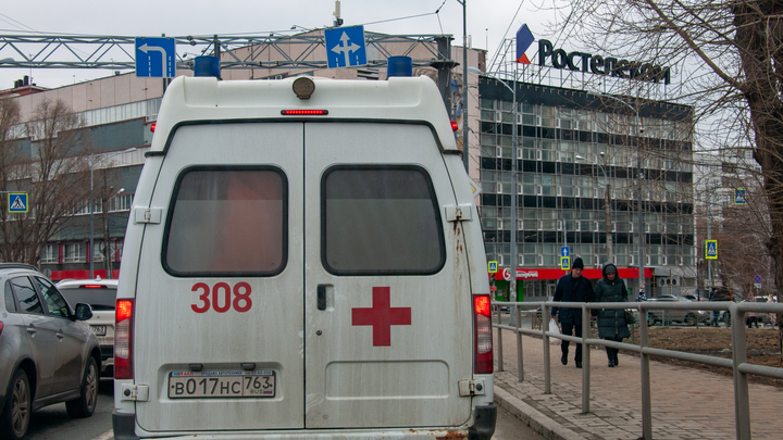 В Екатеринбурге в столкновении двух автомобилей погибла женщина
