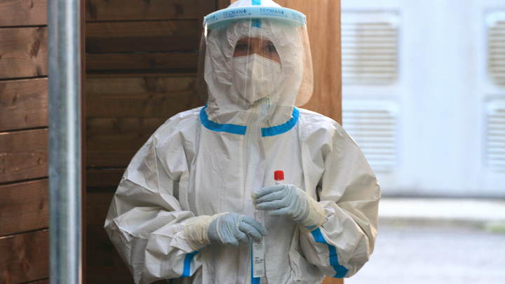 Команда разгрести холодильник? Морг с телами на полу опознали по жуткому видео