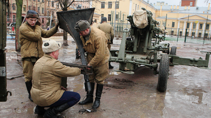Bloomberg: рост военного производства компенсирует ущерб от санкций для русской промышленности