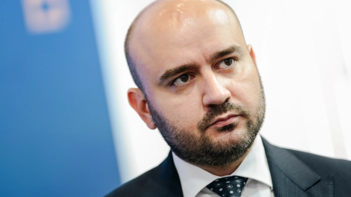 Губернатор Самарской области заявил об угрозах после речи о взятках в футболе