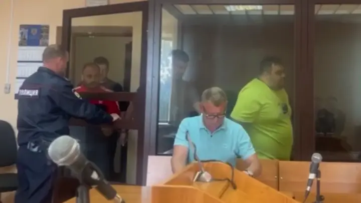 Вслед за Уралом задержали восемь уроженцев Азербайджана, создавших ОПГ в Твери