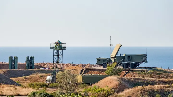 NORAD отследил российский военный самолёт у Аляски — угрозы не выявлено