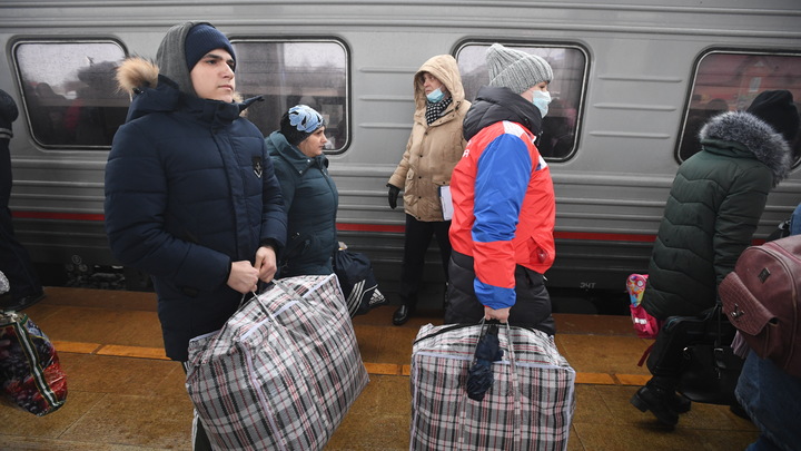 В Новосибирск приехало более 500 беженцев из ДНР, ЛНР, Запорожья и Херсонской области