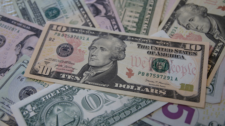 Банки США посыпались один за другим. Байден идёт на отчаянный шаг