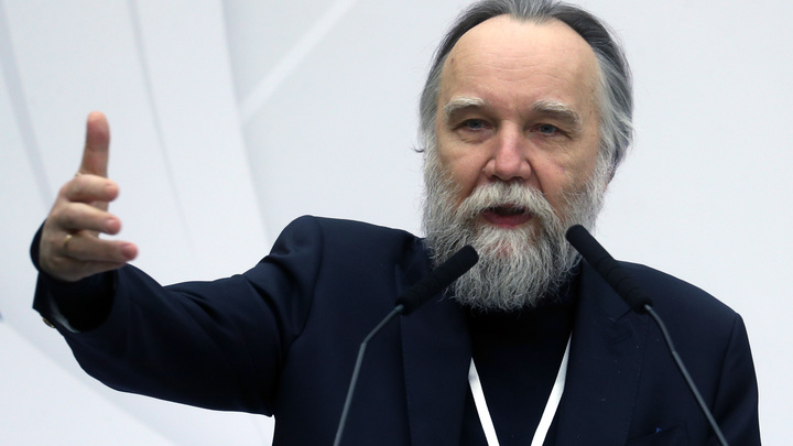Александр Дугин указал на поворотный момент для России