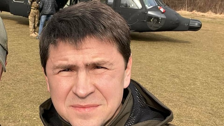 Советник Зеленского дал свой намёк, кто стоит за взрывом в Петербурге