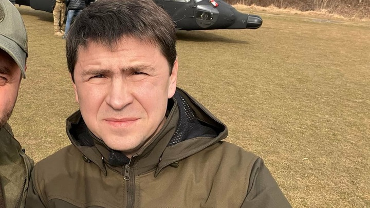 Подоляк пофантазировал о демилитаризованной зоне на границе с Россией