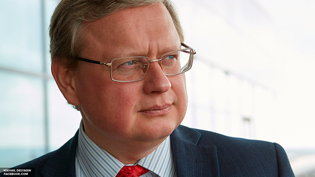 Делягин: Медведеву можно выступать со сцены в качестве юмориста Делягин: Медведеву можно выступать со сцены в качестве юмориста
