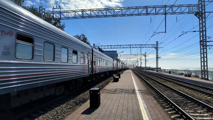 Двое москвичей погибли под поездом на станции «Матвеевская»