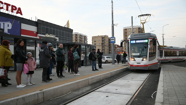 В Краснодаре по новой трамвайной ветке на улице Московской запустили движение