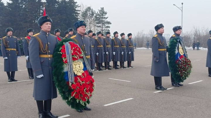 23 февраля в Чите был митинг на Мемориале боевой и трудовой славы забайкальцев