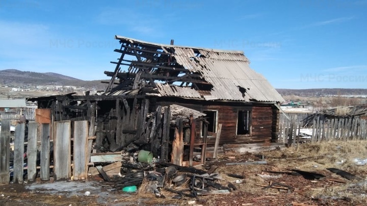 В Забайкалье мать спасла своего пятилетнего ребенка во время пожара