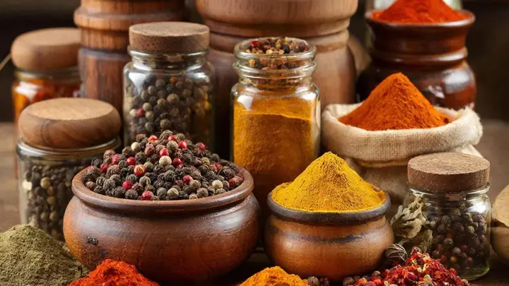 Эндокринолог Янг призвала добавить в весенний рацион пять специй