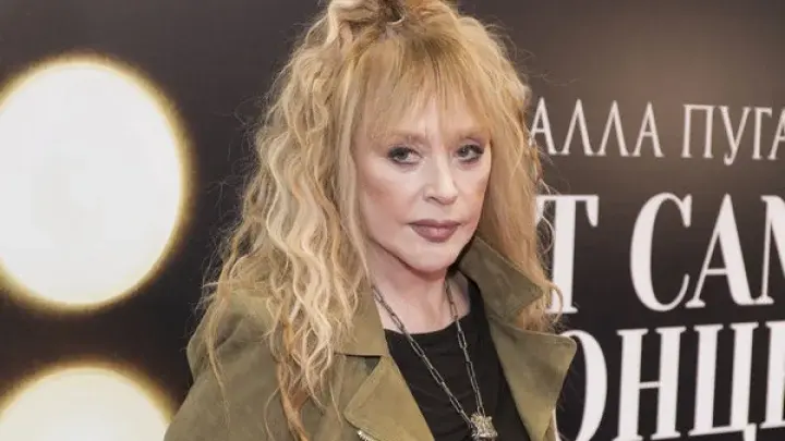 Ещё один иск о защите чести и достоинстве подали к Алле Пугачёвой. Сколько их уже?