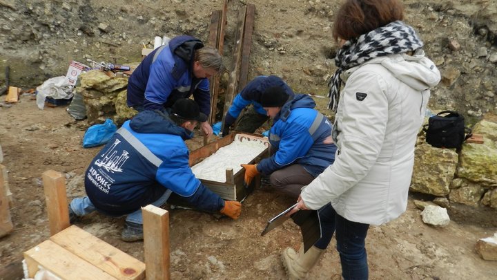 Битва на тарелке: Чего только не найдёшь в Старомонетном переулке