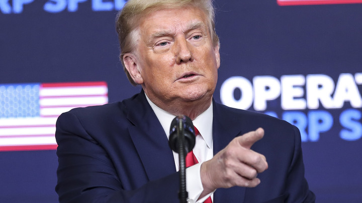 Трамп придумал, чем занять Илона Маска: Будет готовить отличный подарок американцам