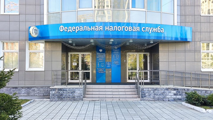 Налоговая банкротит концессионера бассейна Фламинго в Новосибирске