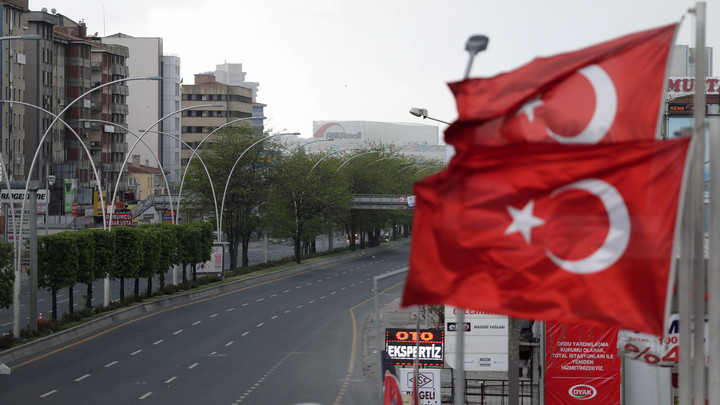 В Турции предложили отомстить США признанием Крыма частью России