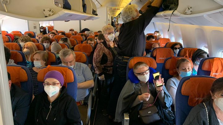 Уголовное дело за неудачную шутку: пара из Петербурга устроила переполох в Пулково из-за пранка