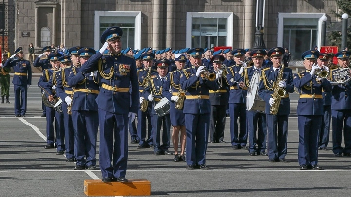 Шаг к 9 Мая: первая репетиция парада Победы пройдет в Челябинске
