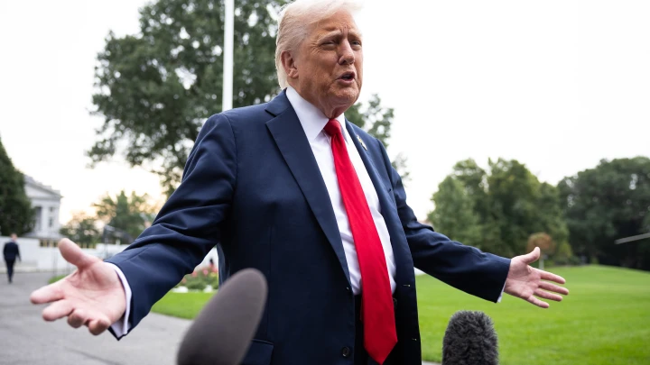 FT: Команда Трампа радикально изменила отношение к разведданным по России
