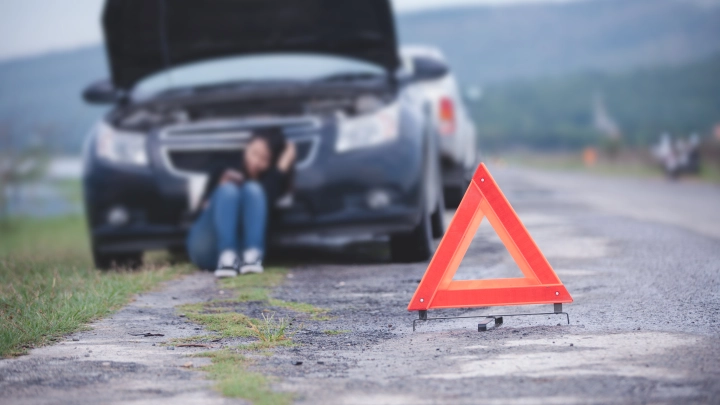 Легковушка - в дерево, пятеро несовершеннолетних – в больницу. В Иванове в ДТП разбились подростки