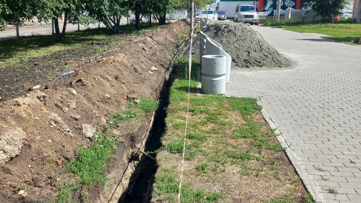 В Новосибирске началось благоустройство сквера Учительский