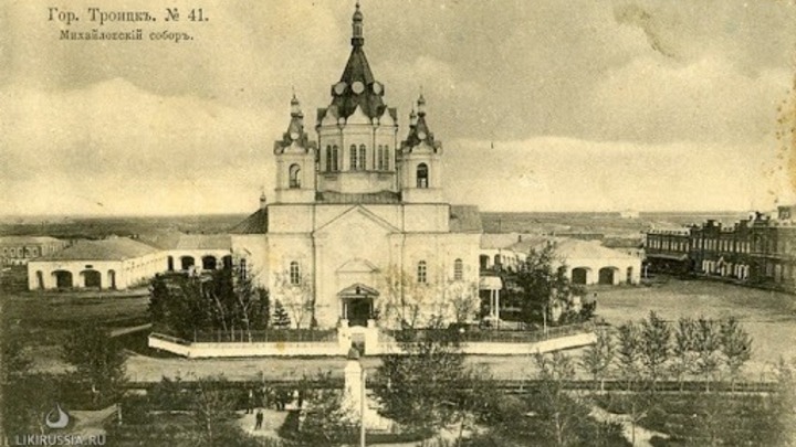 Ремонтировали площадь - нашли храм: в Челябинской области раскопали фундамент взорванного собора