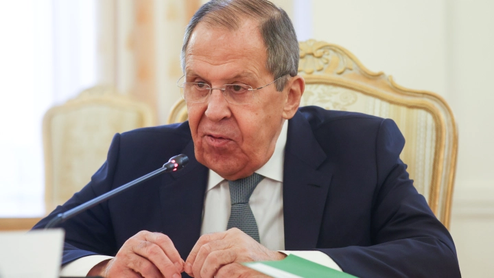 Тут и Лавров опешил. Но ненадолго. Евросоюз прочувствовал всю мощь