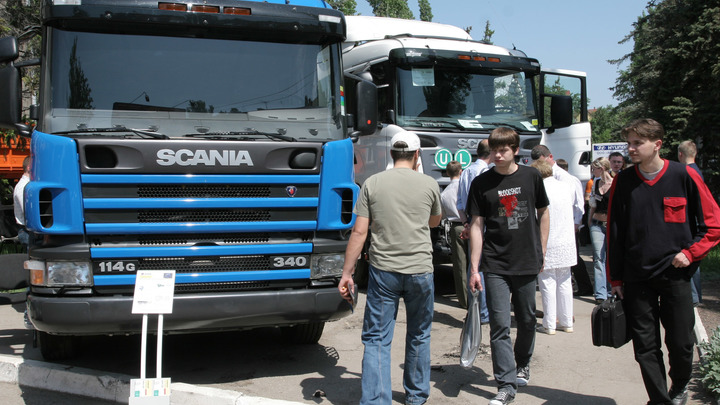 В Динском районе фура расплющила легковушку, водитель погиб