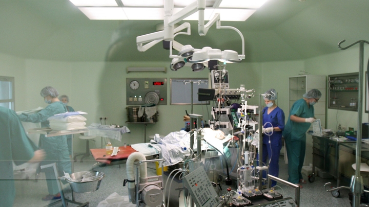 Врач рассказал о первых признаках деменции: Следить с 35 лет