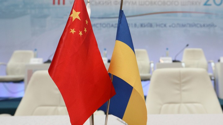 Китай заявил о готовности сотрудничать с Украиной во всех областях
