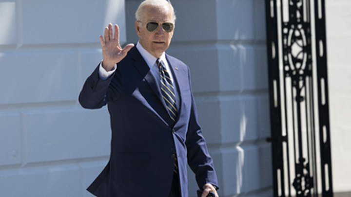 Из-за ненависти к России Байден обрёк малышей в США на голодную смерть