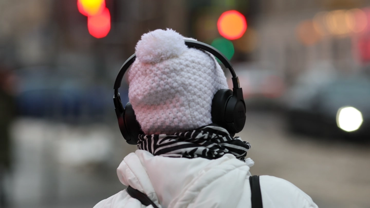 Русских глушат в тылу: В России зафиксирован рост поддельных наушников и колонок