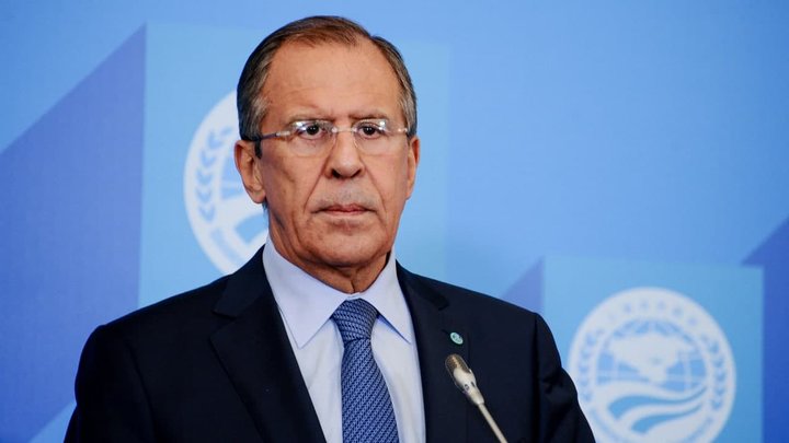 Дай десять копеек: Лавров сравнил Прибалтику с лузгающим семечки хулиганом