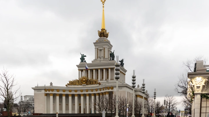 Учащиеся школ искусств создали работы по мотивам выставки Русского музея на ВДНХ