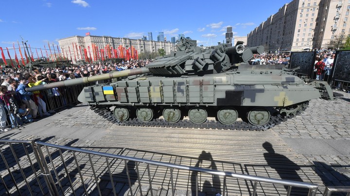В НАТО признали, что не могут производить столько оружия, сколько требует Киев