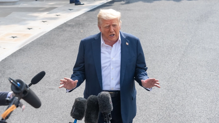 Telegraph: Трамп уверен, что Украине придётся уступить территории