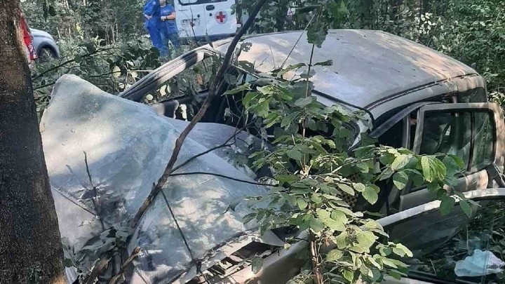 В Иванове на шоссе Энергетиков насмерть разбился водитель «Рено Меган»