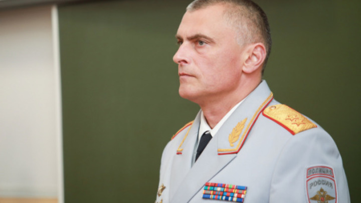 Попал в жуткую аварию: врачи спасают экс-начальника Санкт-Петербургского университета МВД