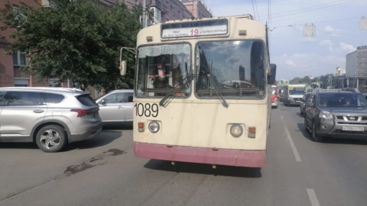 В центре Челябинска раздался громкий хлопок. Есть пострадавший