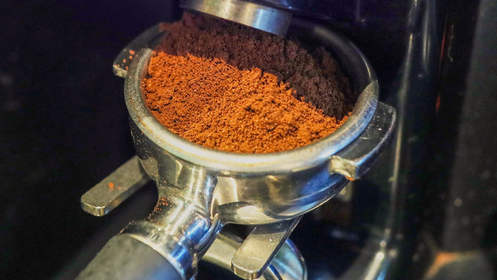 Голландцы решили зашифроваться: Кофе Jacobs в России больше не будет