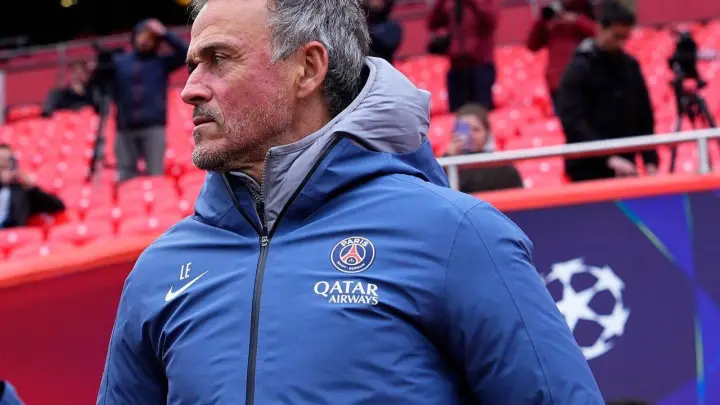 Главный тренер «ПСЖ» Энрике похвалил Сафонова после «сухой» победы над «Ливерпулем»